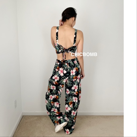 HAWAIIAN FLORAL PRINT TOP WITH FLARE PANTS SET - 2 PIECE - Picture 11 of 12